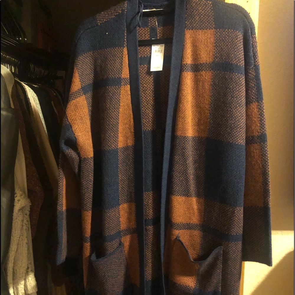 NWT American Eagle Blue and Orange Small Cardigan